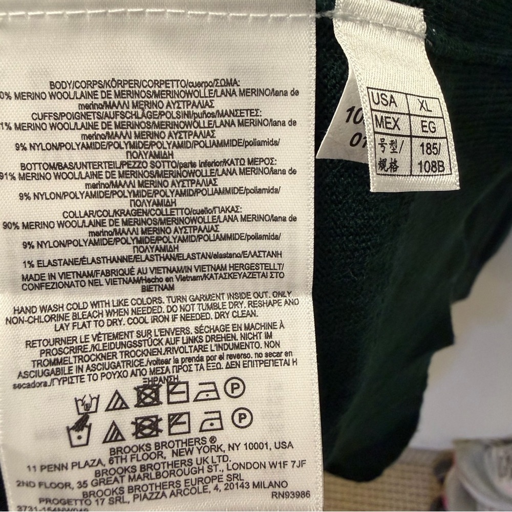 Brooks Brothers Forest Green Zip-Up Sweater - Picture 6 of 6
